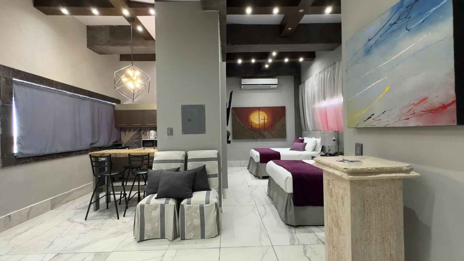 Gran Hotel Cantera La Plaza Nuevo Laredo Bagian luar foto